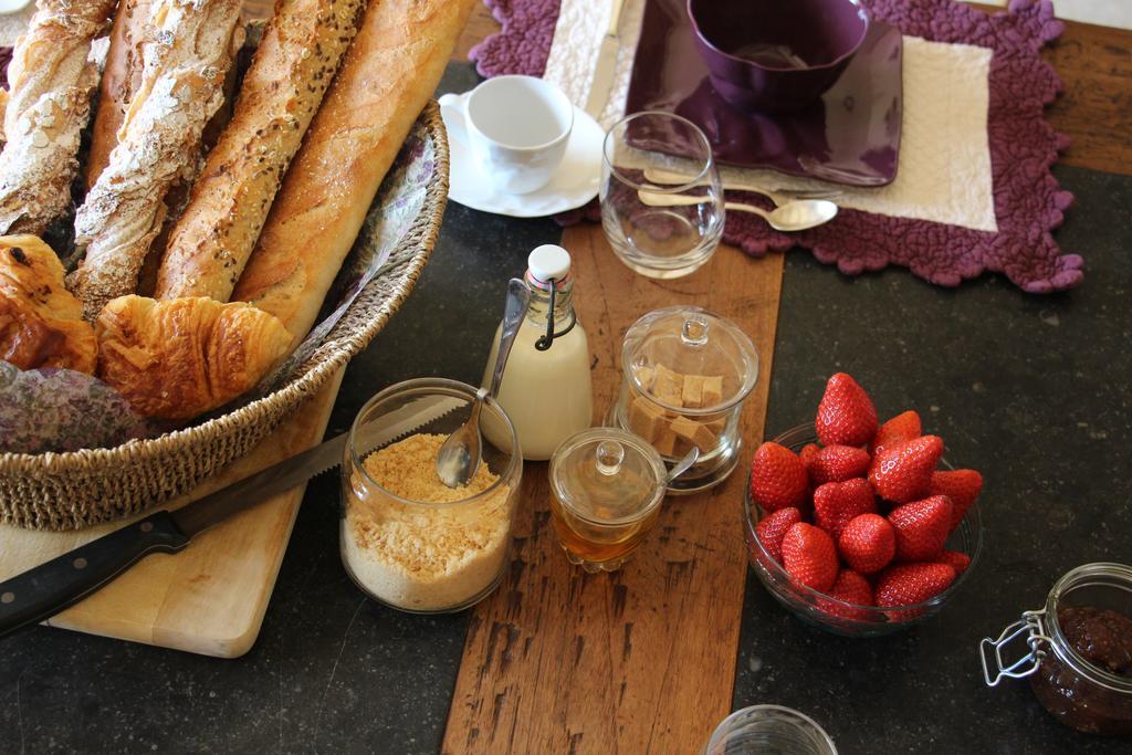 Sous Les Platanes B&B Châteaurenard Eksteriør billede